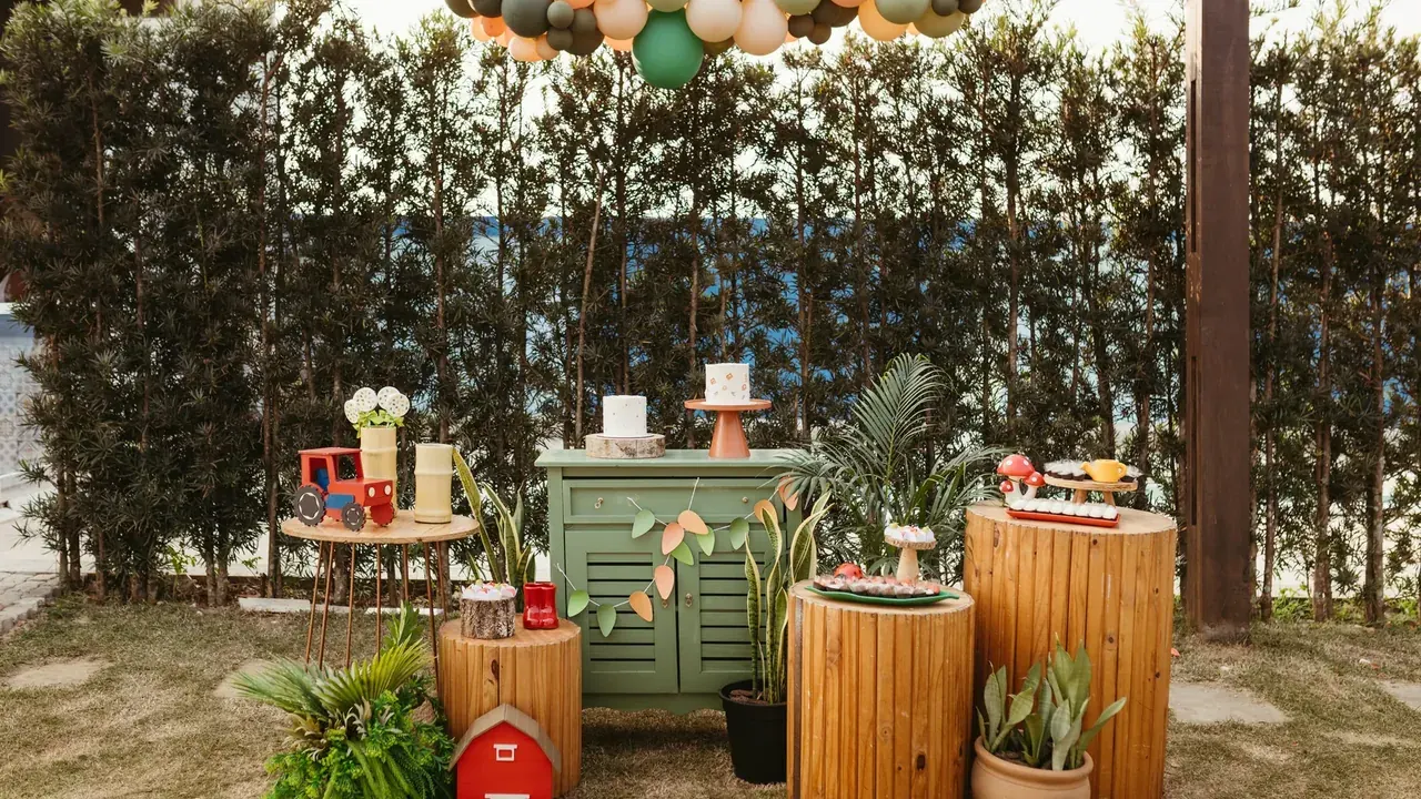 Ambientación referencial para cumpleaños al aire libre